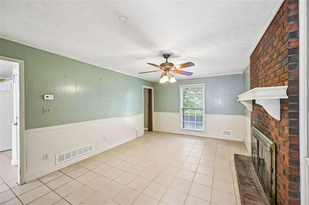 6092 Lakeshore Drive Mableton, GA 30126