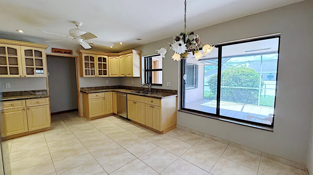 309 SE 4TH STREET Dania Beach, FL 33004
