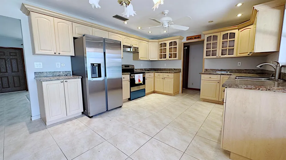 309 SE 4TH STREET Dania Beach, FL 33004
