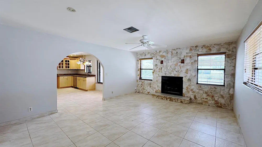 309 SE 4TH STREET Dania Beach, FL 33004