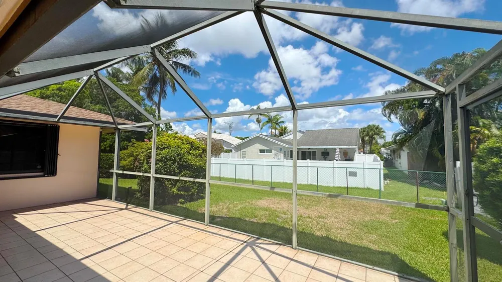 309 SE 4TH STREET Dania Beach, FL 33004