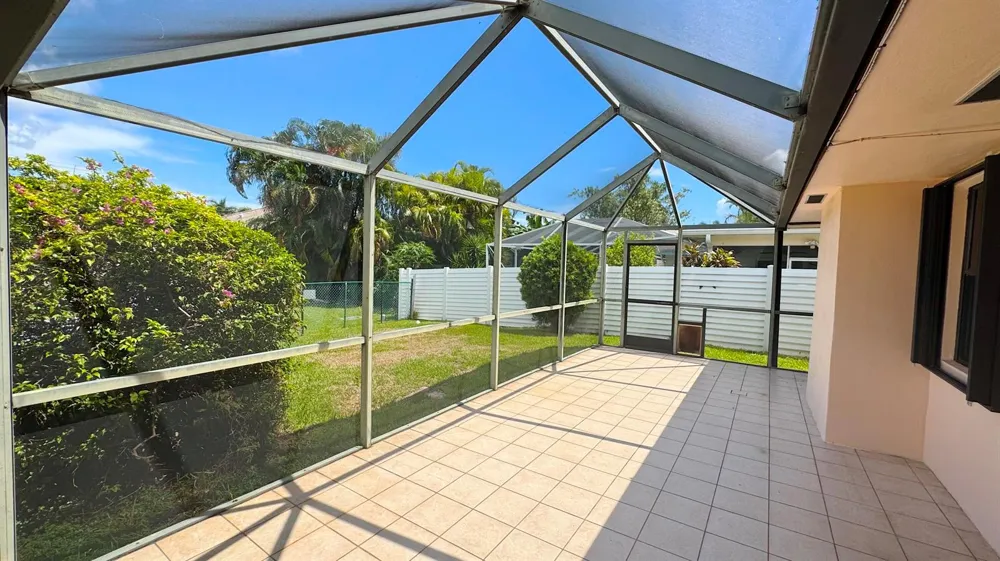 309 SE 4TH STREET Dania Beach, FL 33004