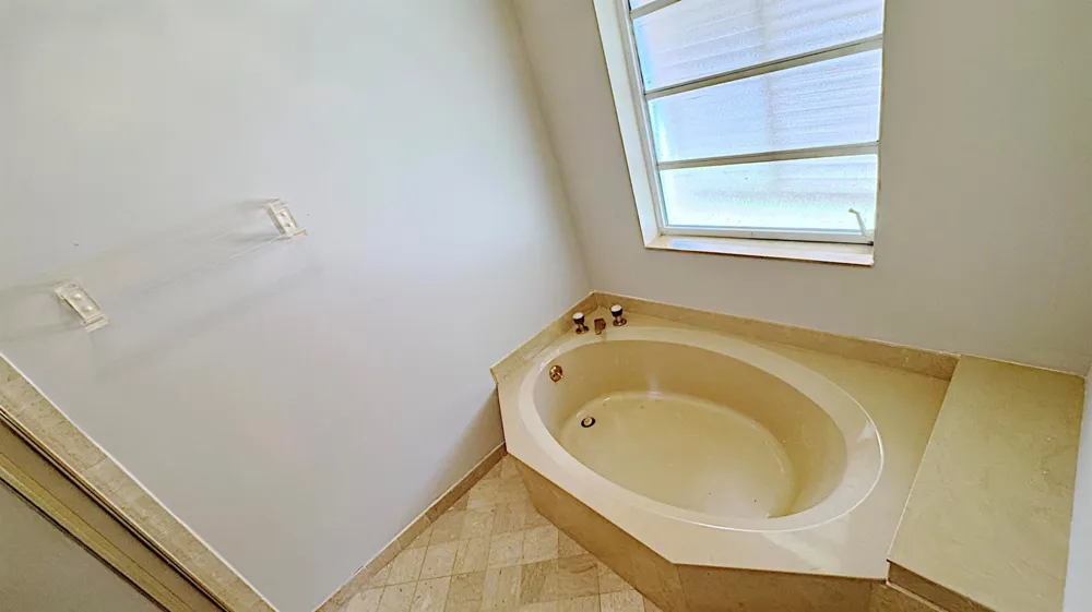 309 SE 4TH STREET Dania Beach, FL 33004