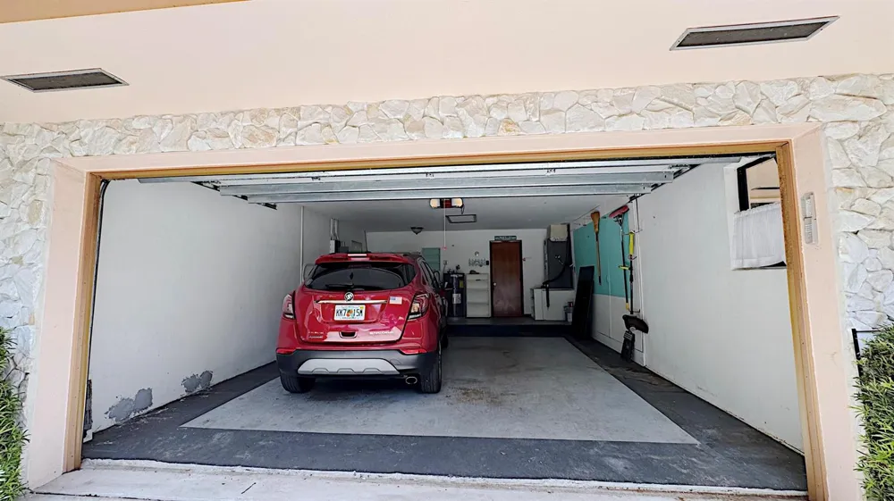 309 SE 4TH STREET Dania Beach, FL 33004