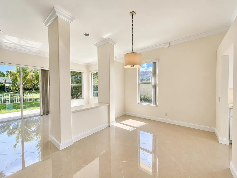 2571 SW Greenwich Way Palm City, FL 34990