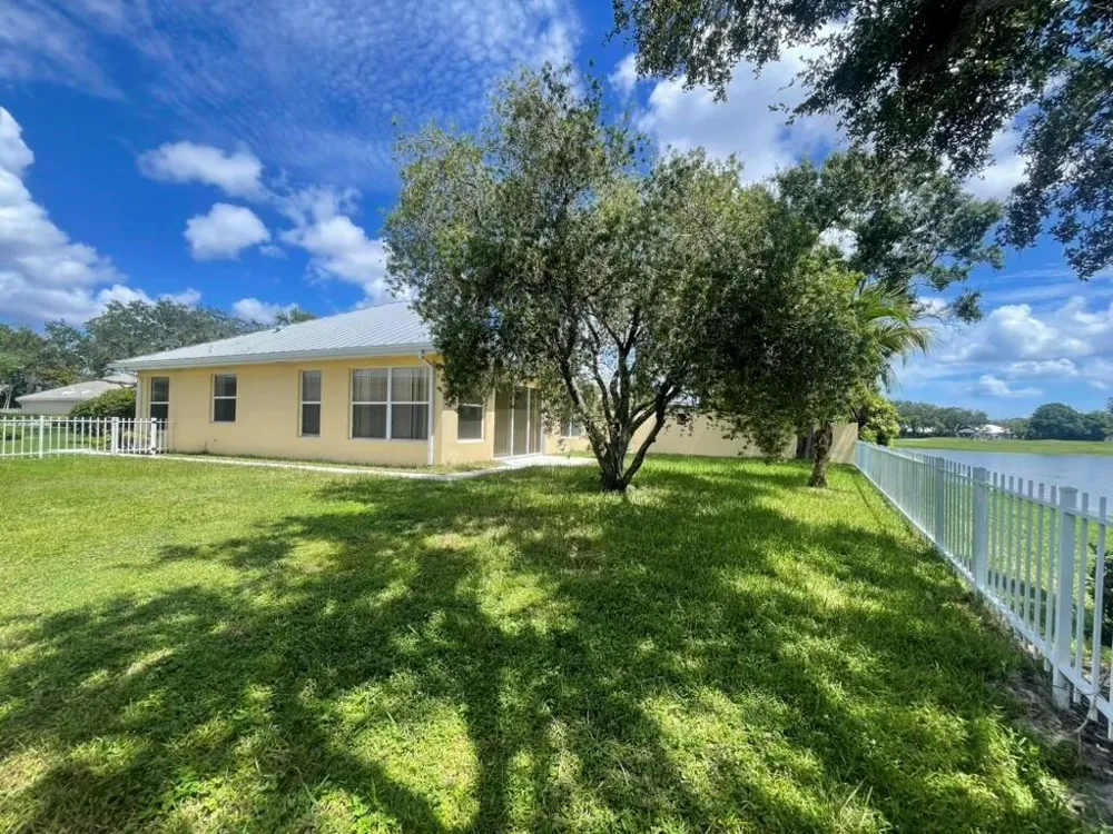 2571 SW Greenwich Way Palm City, FL 34990