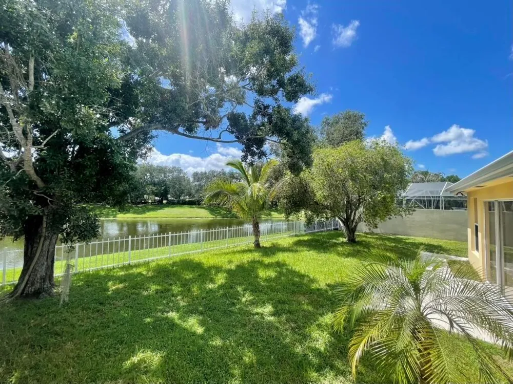 2571 SW Greenwich Way Palm City, FL 34990