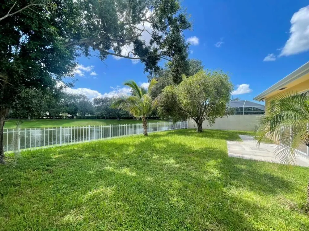 2571 SW Greenwich Way Palm City, FL 34990