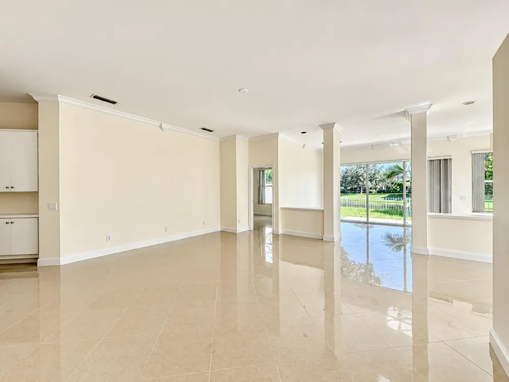 2571 SW Greenwich Way Palm City, FL 34990