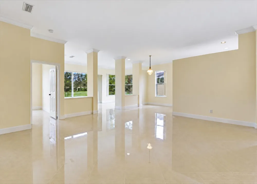 2571 SW Greenwich Way Palm City, FL 34990
