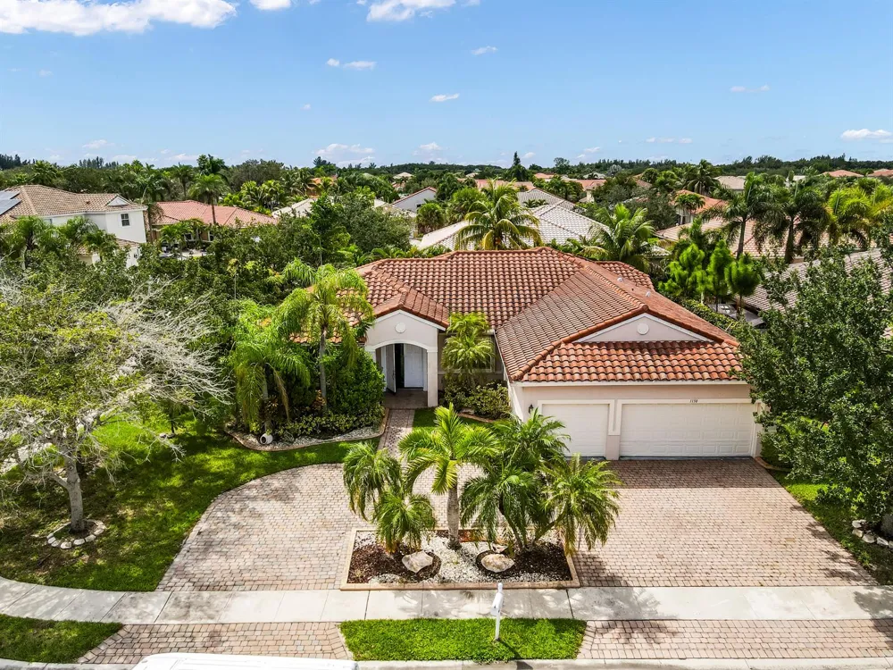 1150 SW 189TH AVENUE Pembroke Pines, FL 33029