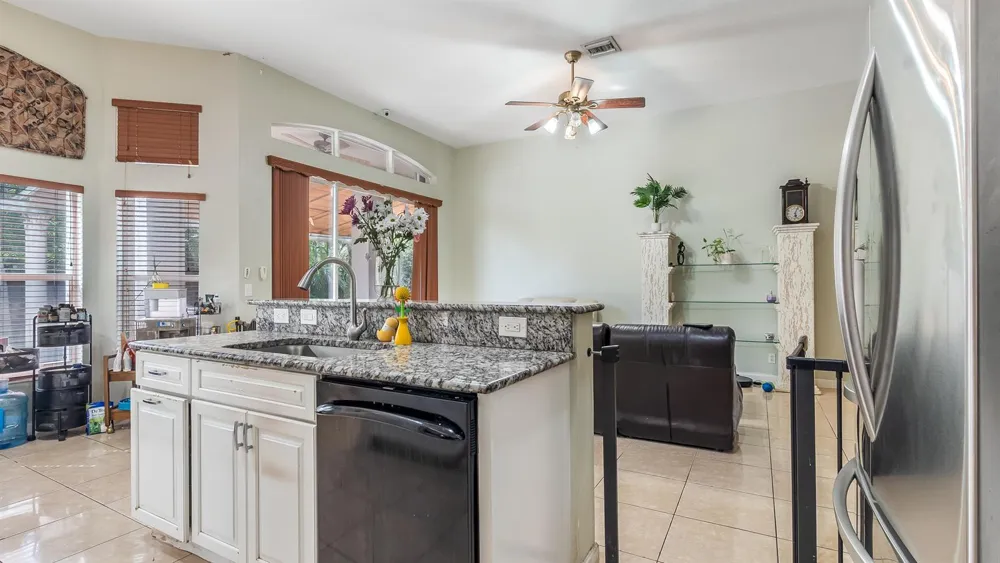 1150 SW 189TH AVENUE Pembroke Pines, FL 33029