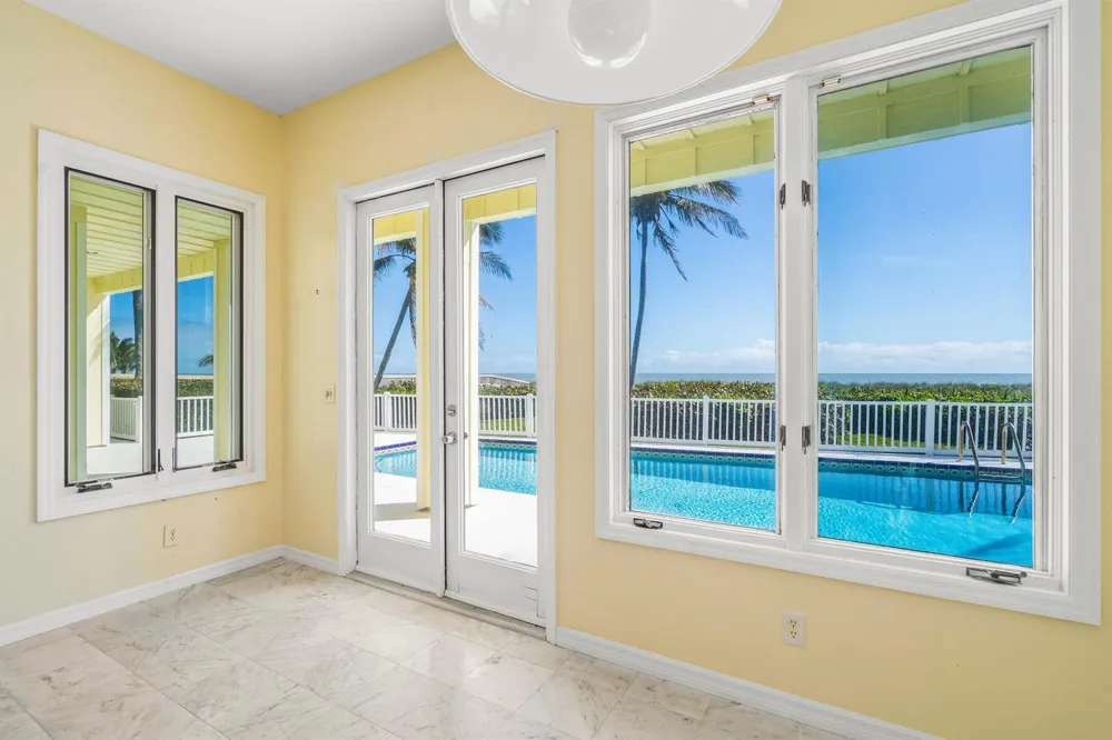 2254 MAGANS OCEAN Walk Vero Beach, FL 32963
