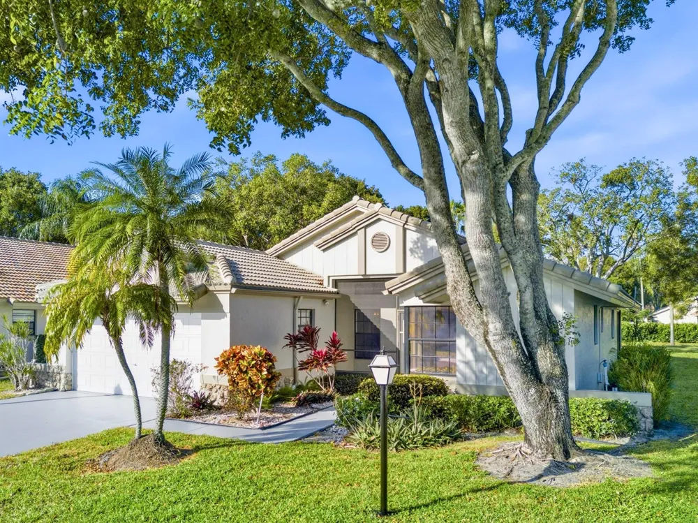 8901 BOATSWAIN DRIVE Boynton Beach, FL 33436