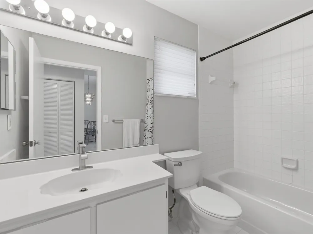 8901 BOATSWAIN DRIVE Boynton Beach, FL 33436