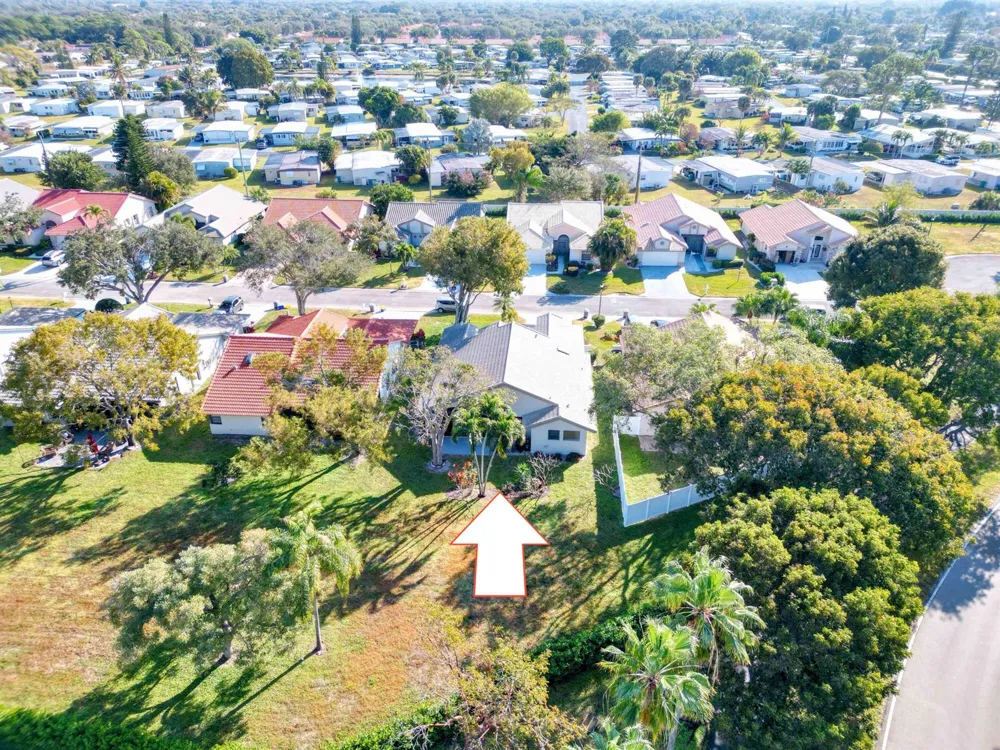 8901 BOATSWAIN DRIVE Boynton Beach, FL 33436
