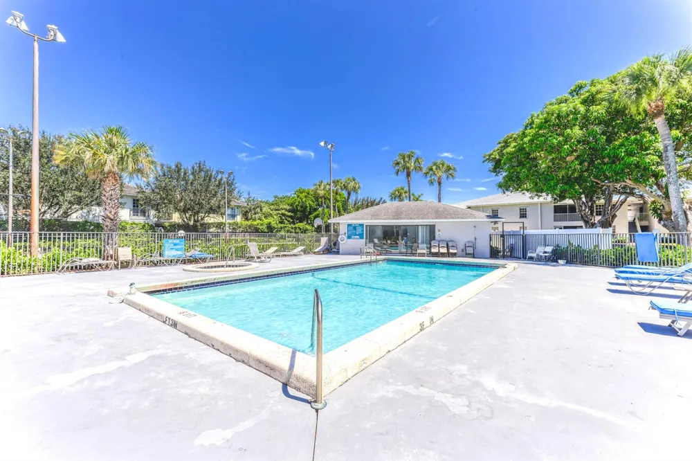 230 SE 10TH STREET #108B Delray Beach, FL 33483