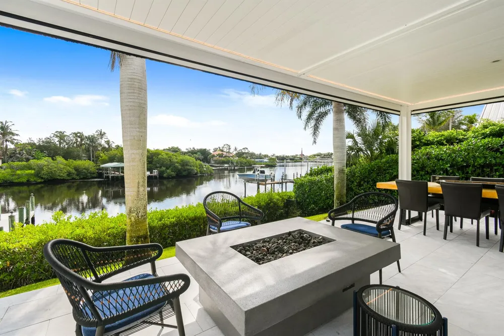 18444 SE Heritage Drive Tequesta, FL 33469