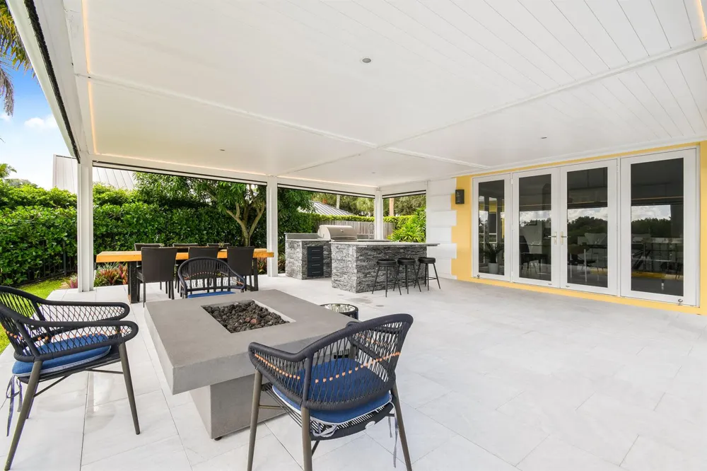 18444 SE Heritage Drive Tequesta, FL 33469