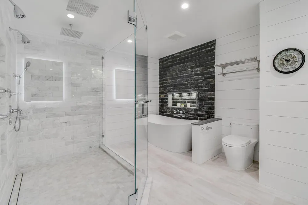 18444 SE Heritage Drive Tequesta, FL 33469