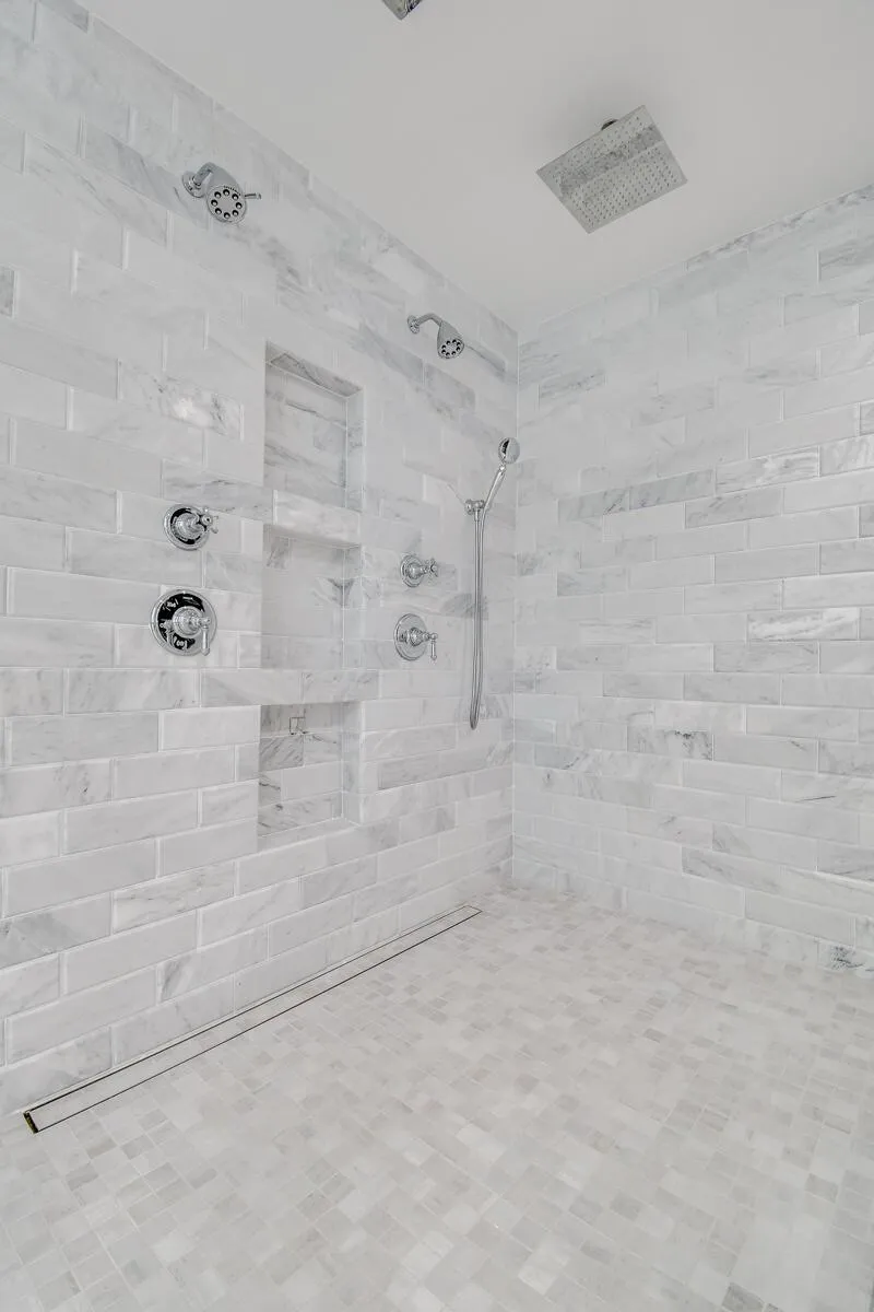 18444 SE Heritage Drive Tequesta, FL 33469