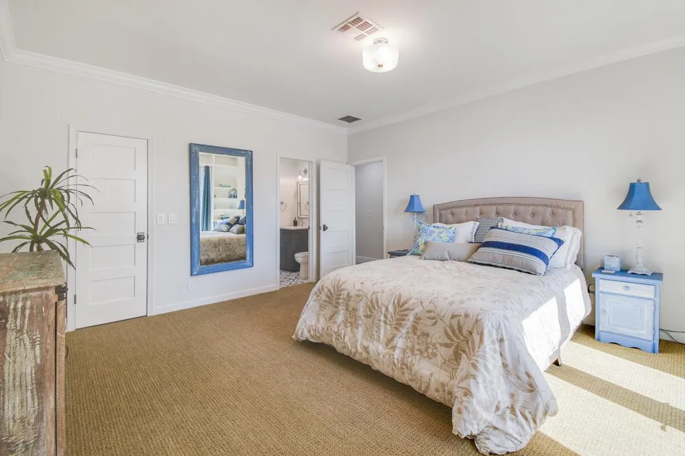 18444 SE Heritage Drive Tequesta, FL 33469
