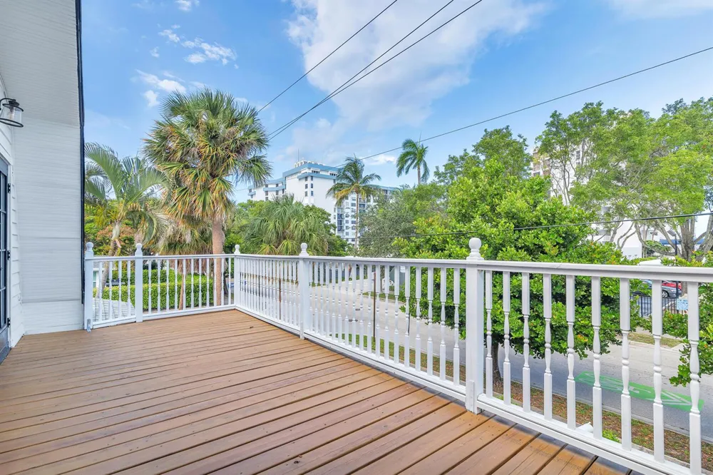 3901 Washington Road West Palm Beach, FL 33405