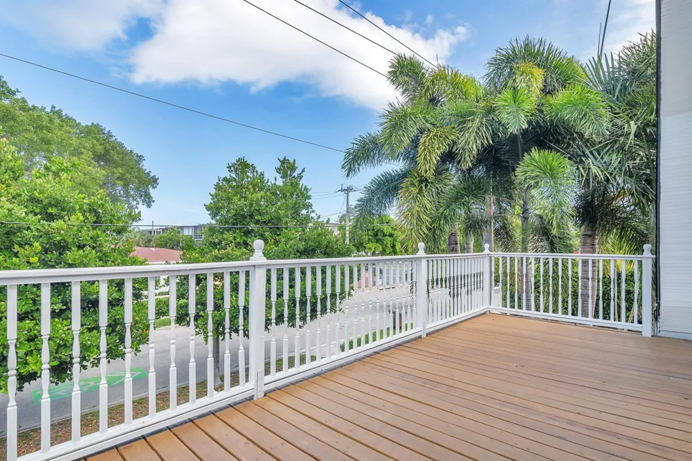 3901 Washington Road West Palm Beach, FL 33405