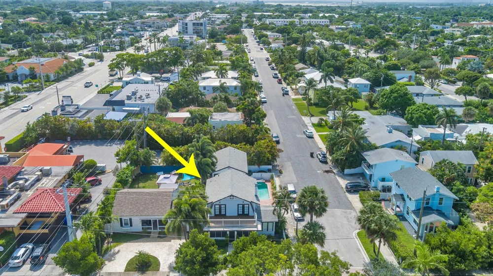 3901 Washington Road West Palm Beach, FL 33405