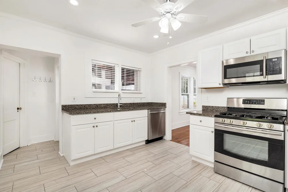 3901 Washington Road West Palm Beach, FL 33405