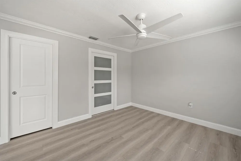 2071 W Carol Circle West Palm Beach, FL 33415