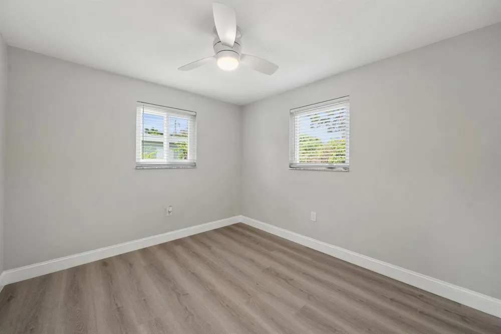 2071 W Carol Circle West Palm Beach, FL 33415