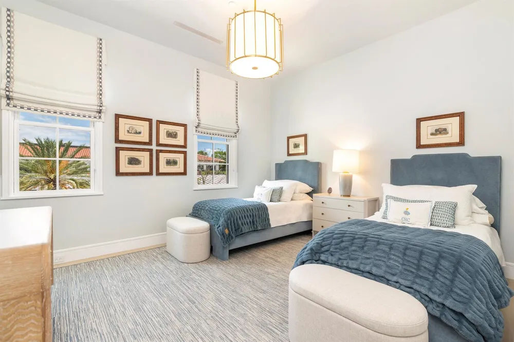 5 Via Flagler Palm Beach, FL 33480