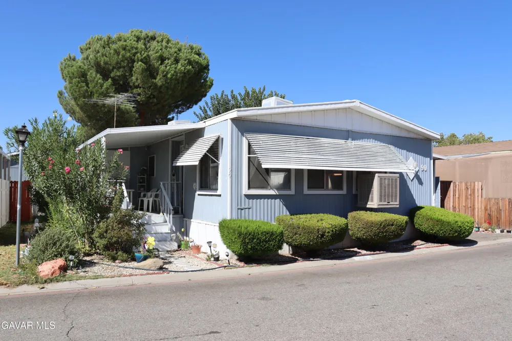 1301 E Avenue I #Spc 90 Lancaster, CA 93535