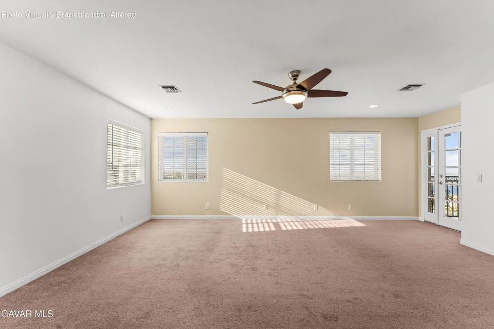 345 Lakeview Drive Palmdale, CA 93551