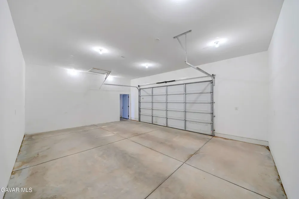 41623 55th St West Lancaster, CA 93536