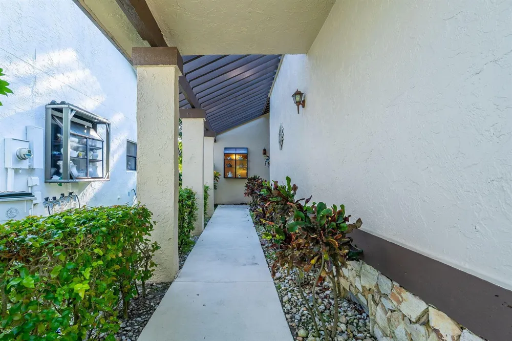 2420 Fiddleleaf Avenue Coconut Creek, FL 33063
