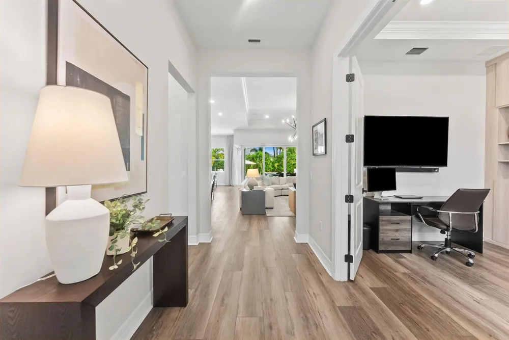 12705 Nevins Lane Palm Beach Gardens, FL 33412