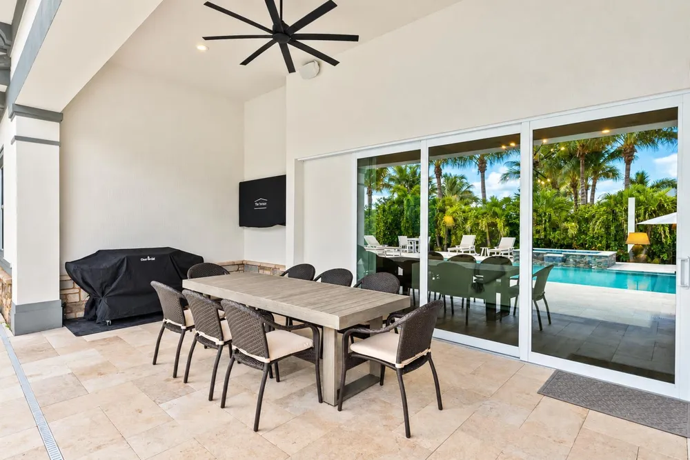 12705 Nevins Lane Palm Beach Gardens, FL 33412