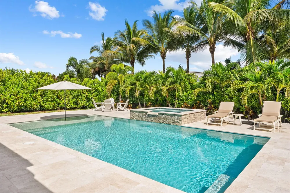 12705 Nevins Lane Palm Beach Gardens, FL 33412