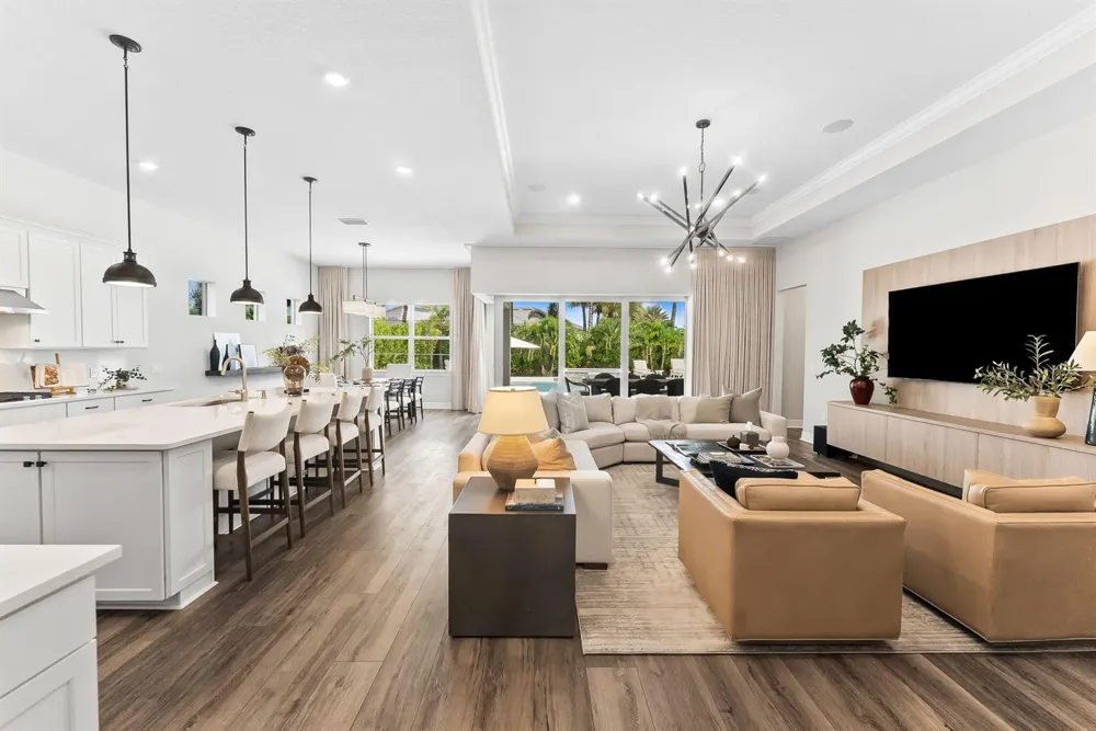 12705 Nevins Lane Palm Beach Gardens, FL 33412