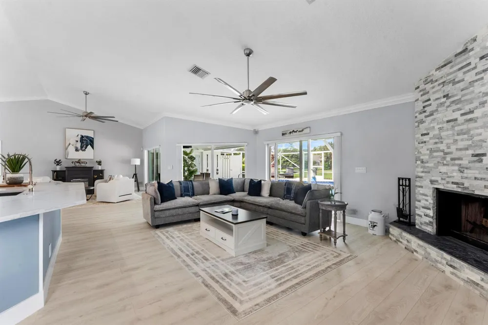 14126 Aster Avenue Wellington, FL 33414