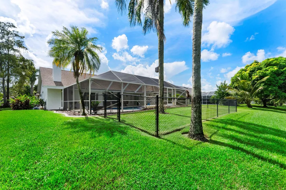 14126 Aster Avenue Wellington, FL 33414