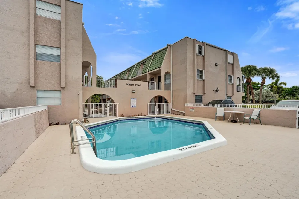 1100 SE 4th Avenue #5 Deerfield Beach, FL 33441