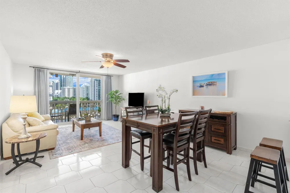 1825 S Ocean Drive #703 Hallandale Beach, FL 33009
