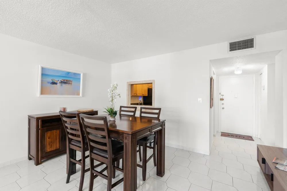 1825 S Ocean Drive #703 Hallandale Beach, FL 33009