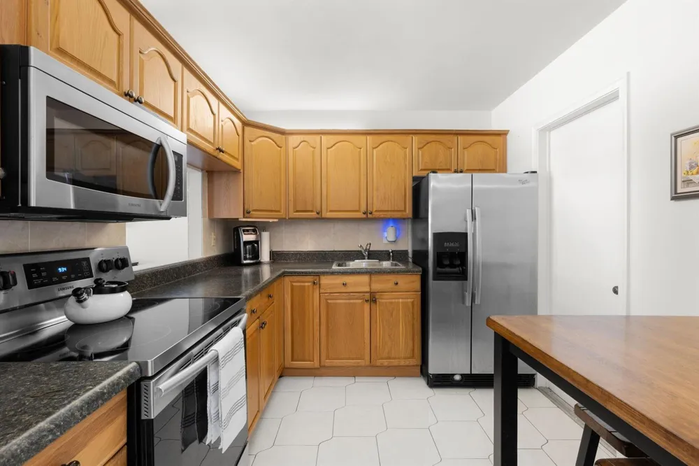 1825 S Ocean Drive #703 Hallandale Beach, FL 33009