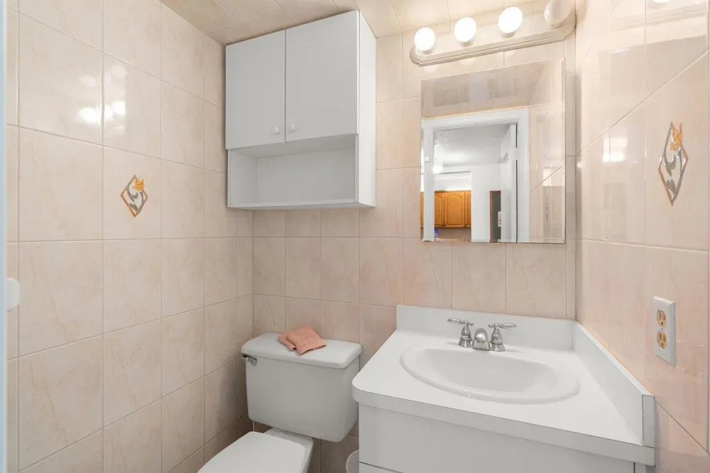 1825 S Ocean Drive #703 Hallandale Beach, FL 33009