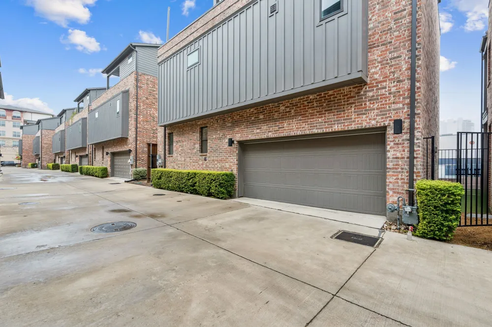 1545 Cosette Drive Dallas, TX 75215
