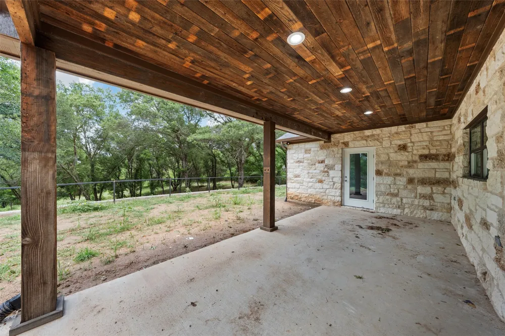 1698 Rogers Hill Road Waco, TX 76705